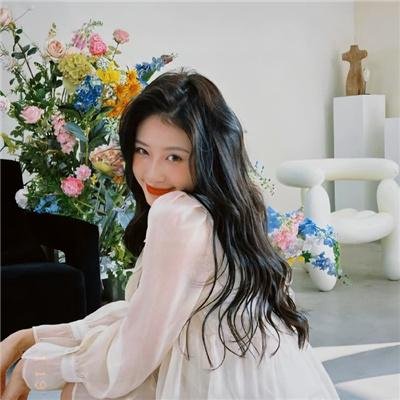 向下扭曲